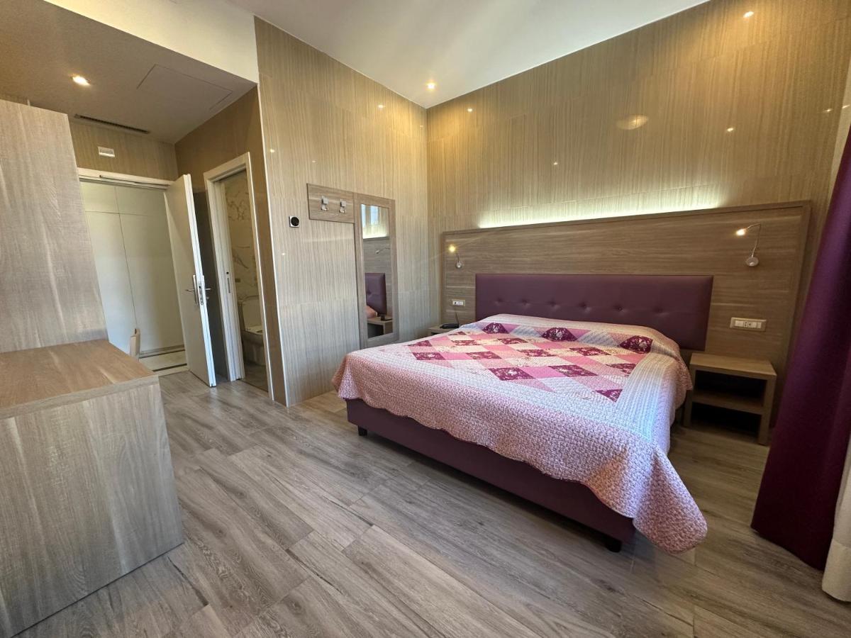Hotel Midway Milan Luaran gambar