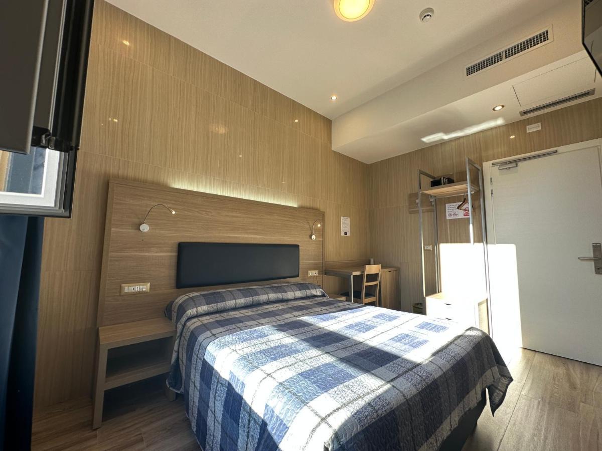Hotel Midway Milan Luaran gambar