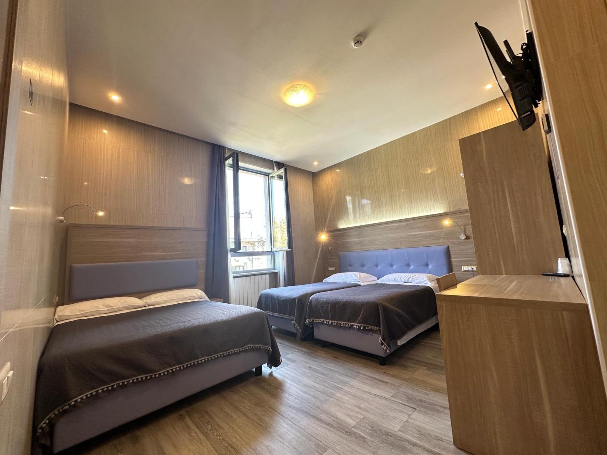 Hotel Midway Milan Luaran gambar